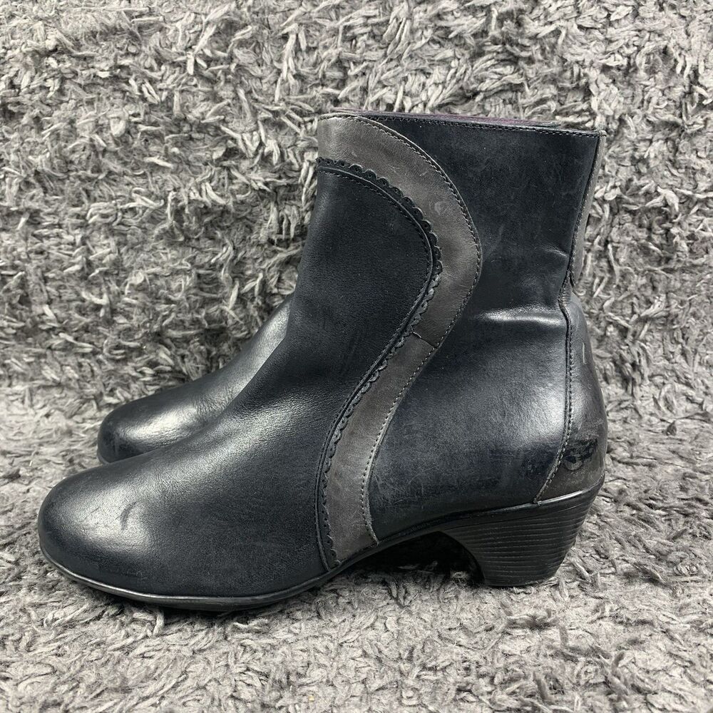 Dansko Felix  Leather Women’s Size 38 Zip Ankle Bootie’s Black US 7.5-8